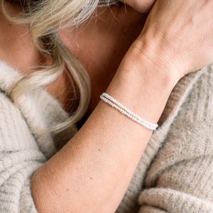 Dainty Freshwater Pearl Bracelet